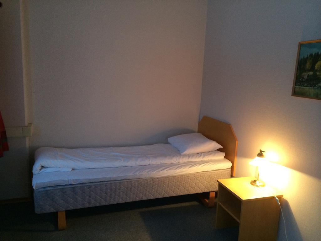 Vormsund Golf Hotell Bed Breakfast Room photo